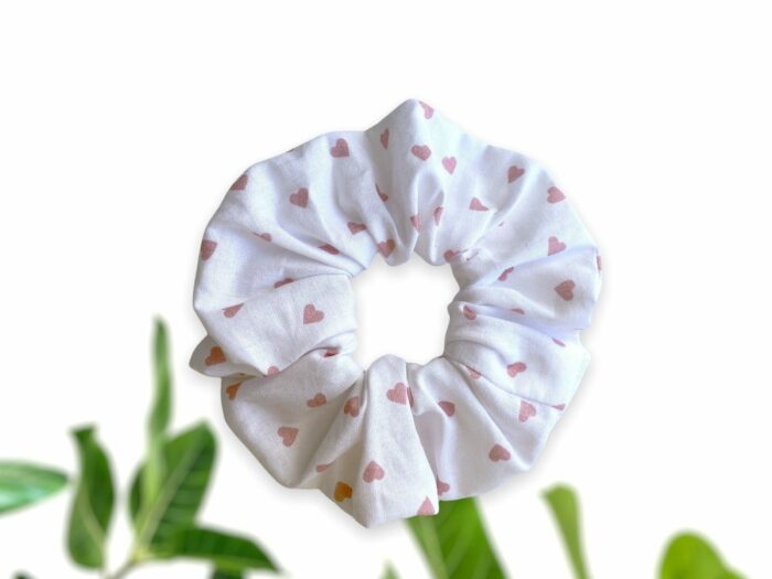 Chouchou en coton bio, coeurs sur fond blanc, 5 coloris