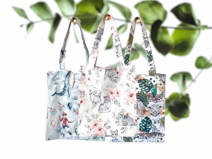 Tote bag brodé prénom, personnalisé, taille Enfants, 50 coloris – Image 3