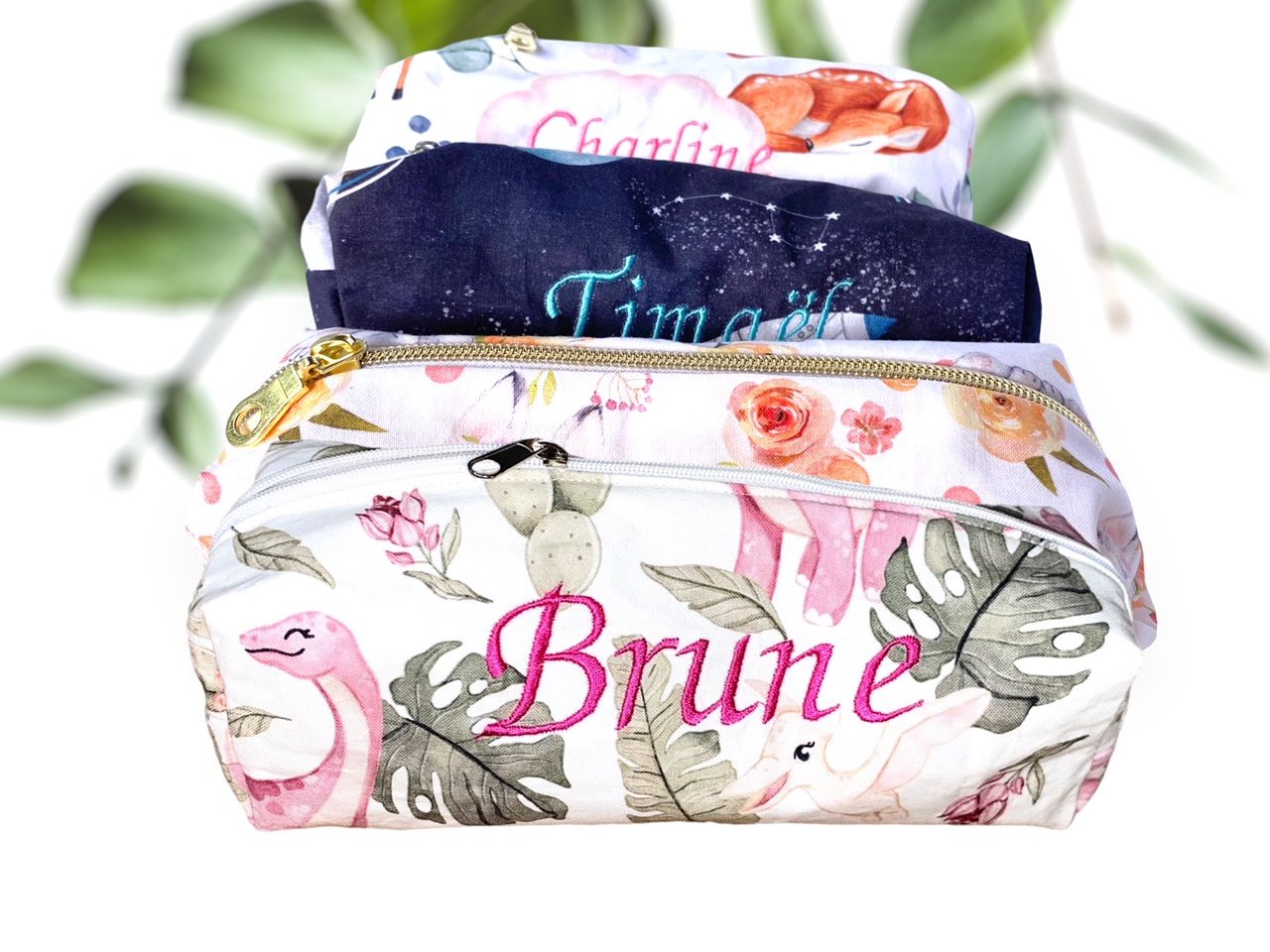 Trousse personnalisée brodée, 50 coloris - Maman Écolo