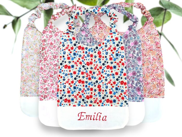 Bavoir maternelle personnalisé brodé prénom, Fleuri, 45 coloris fleuris