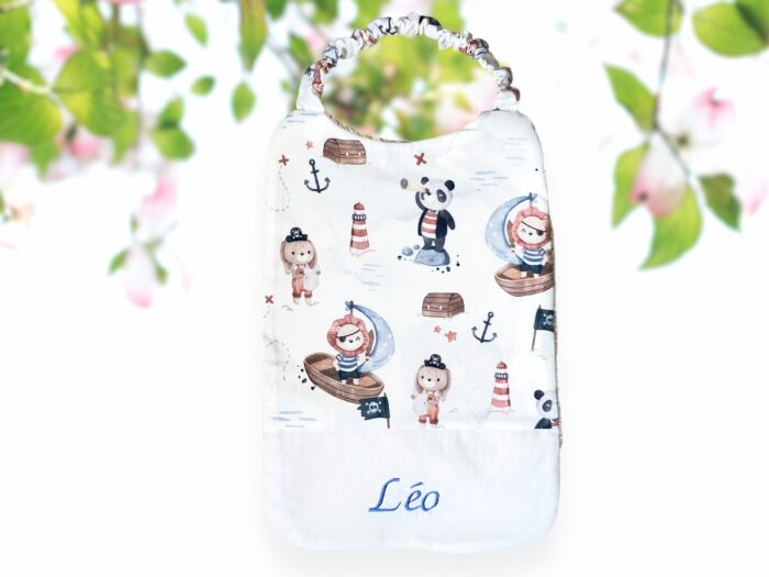 Bavoir maternelle personnalisé brodé prénom, Serviette de Cantine, 50 coloris – Image 5
