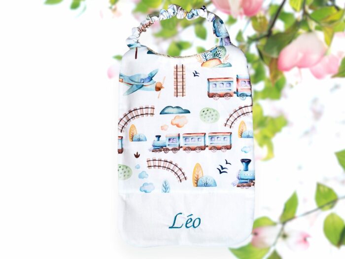 Bavoir maternelle personnalisé brodé prénom, Serviette de Cantine, 50 coloris – Image 4
