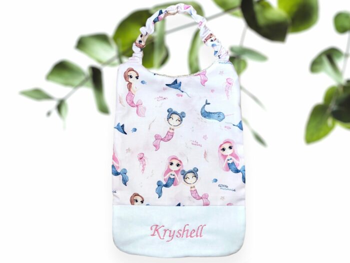 Bavoir maternelle personnalisé brodé prénom, Serviette de Cantine, 50 coloris – Image 7
