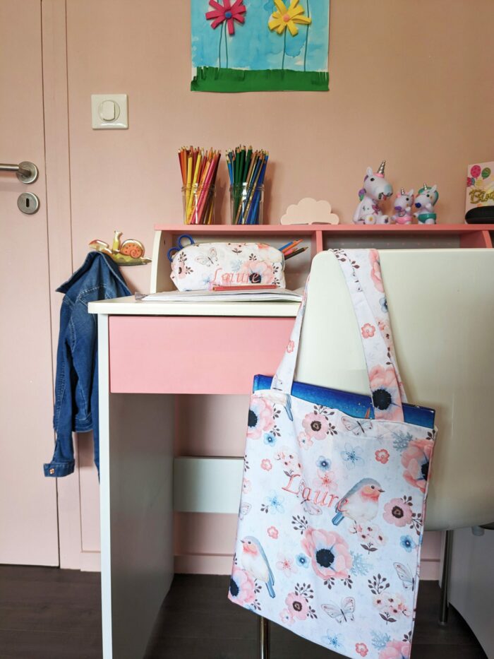Tote bag brodé prénom, personnalisé, taille Enfants, 50 coloris – Image 4