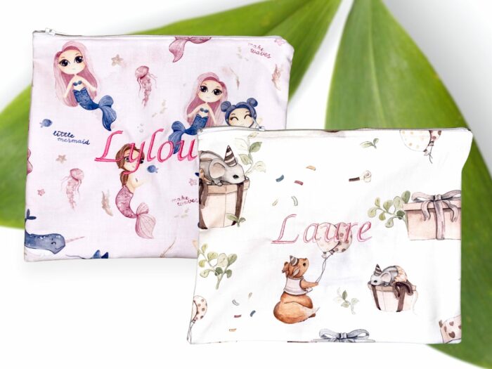 Pochette personnalisée broderie prénom, 25 x 20 cm, 50 coloris