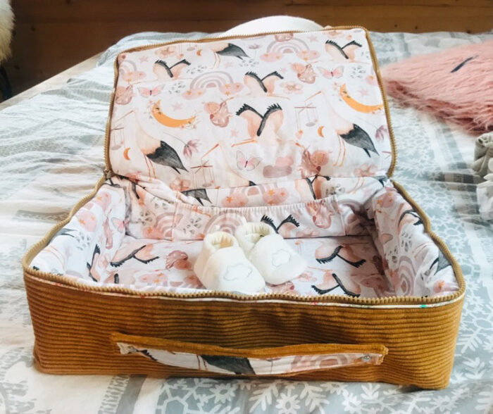 Tissu Bébé Arc-en-ciel Cigognes, 10 tissus au choix – Image 5