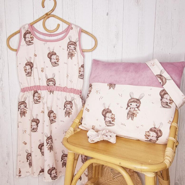 Tissu Imprimé Fille Lapin Adorable Beige, 10 tissus au choix – Image 5