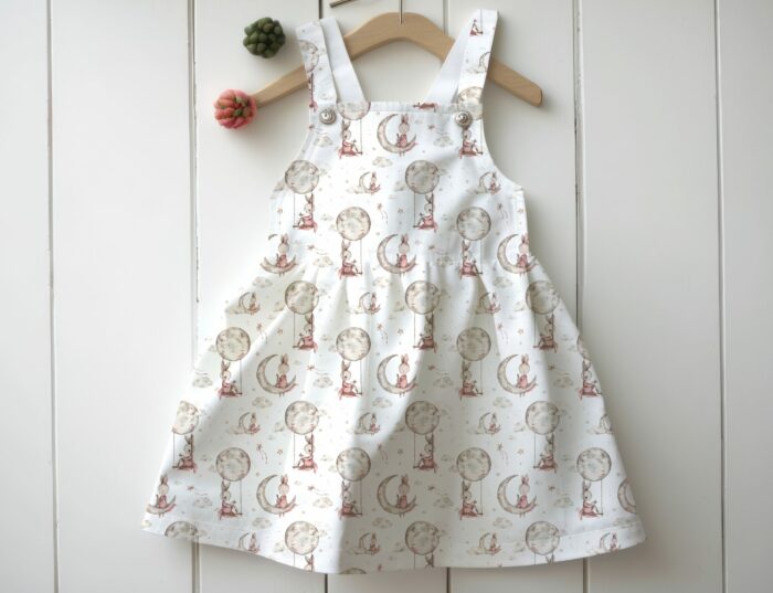 Tissu Imprimé Lapin Mignon Lune Beige Petit, 7 tissus au choix – Image 4